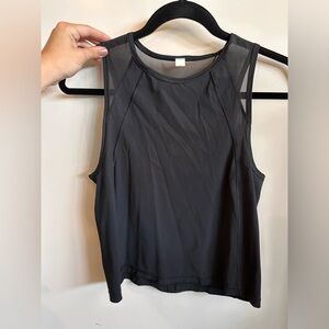 Lululemon cropped sculpt tank - black sz 4